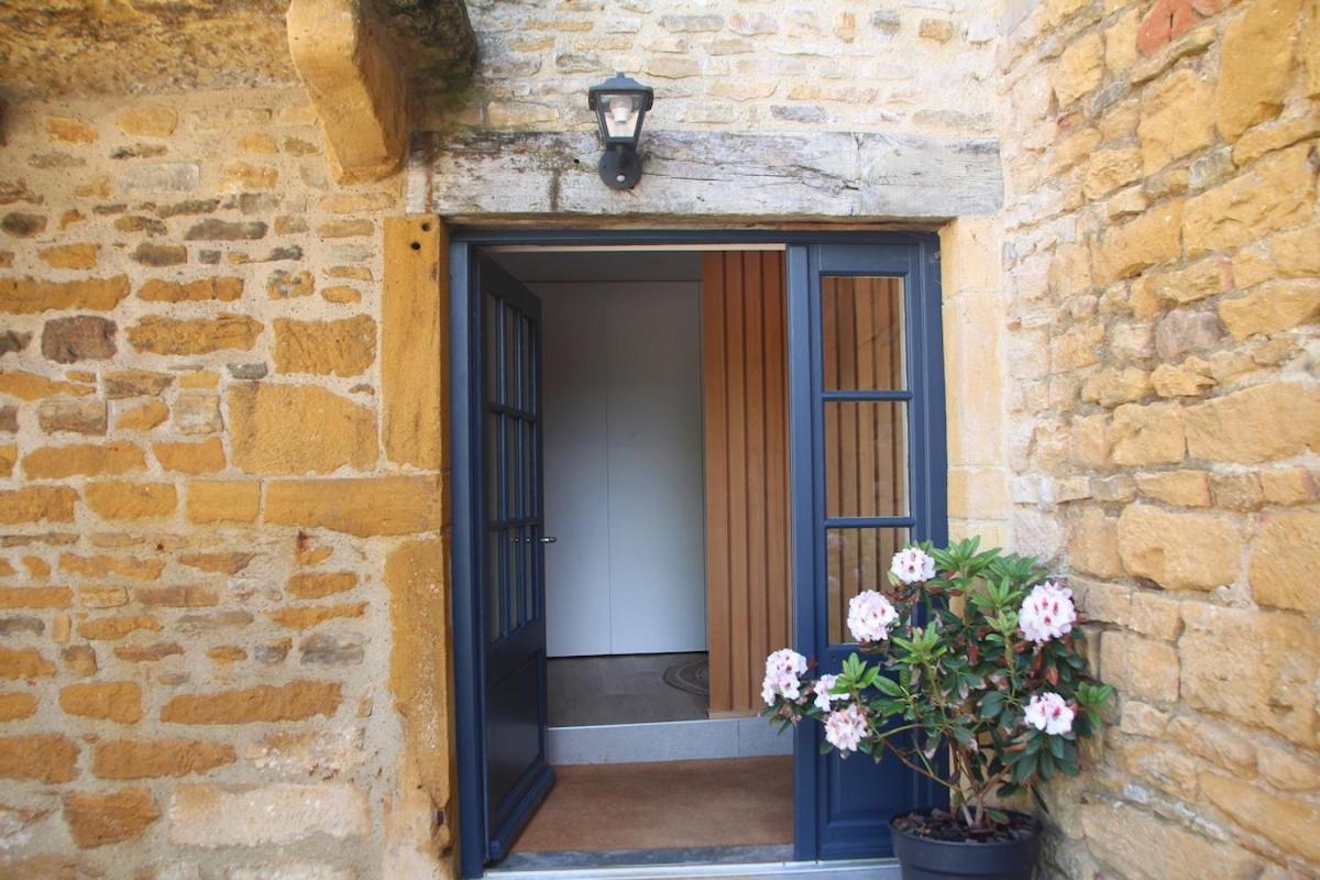 Studio De Charme La Celle-sous-Gouzon Exterior photo